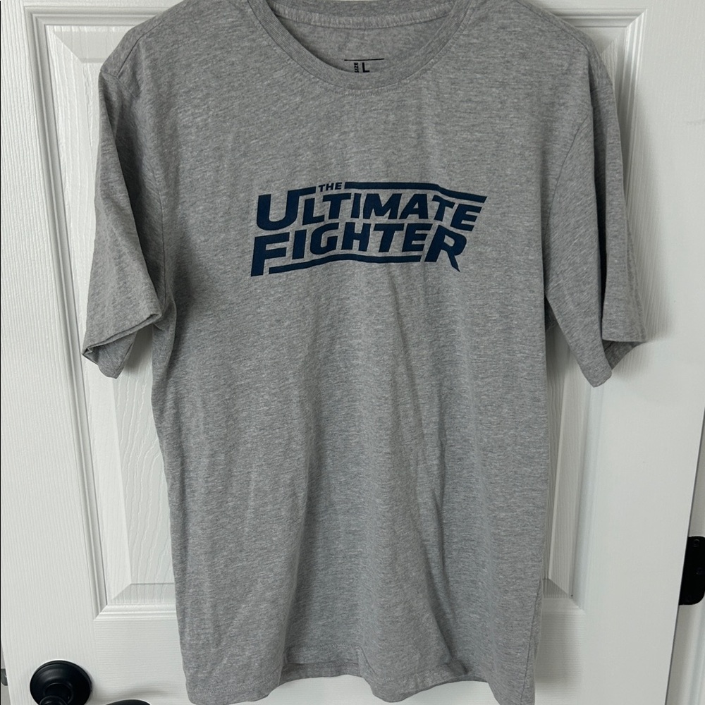 Gray Ultimate Fighter Men's T-Shirt